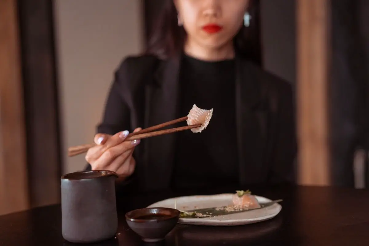 How To Eat With Chopsticks