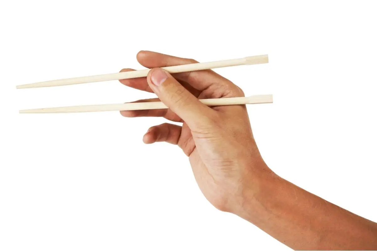 How To Hold Chopsticks