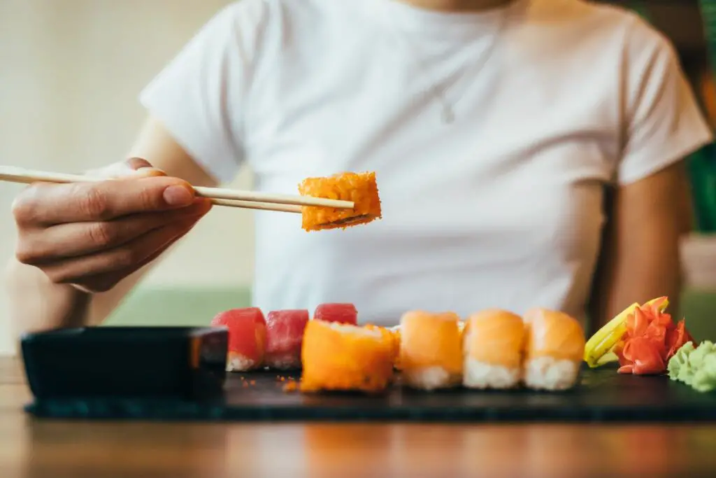 Japanese Chopstick Etiquette Golden Rules For Holding And Using