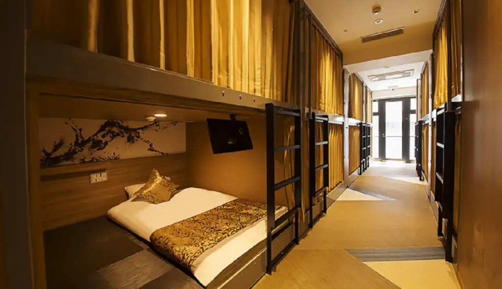 Best Luxury Capsule Hotel: Cargo Shinsaibashi