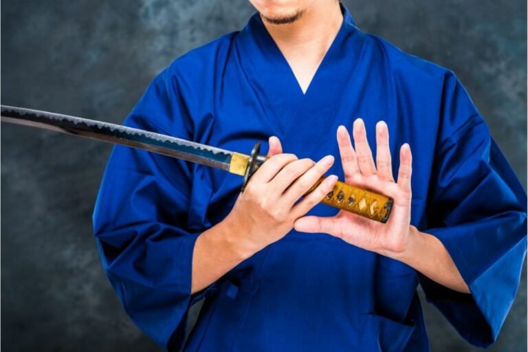 Do Men Wear Kimonos? Why So Japan