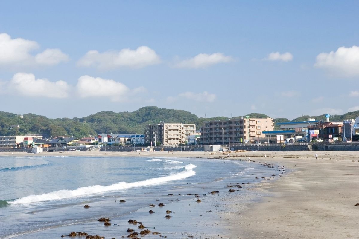 Zushi Beach