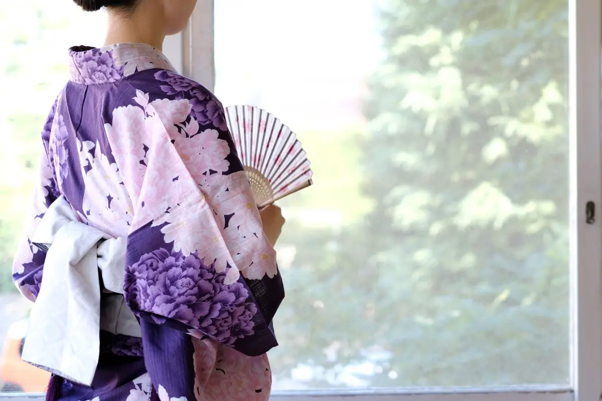 How To Style A Kimono