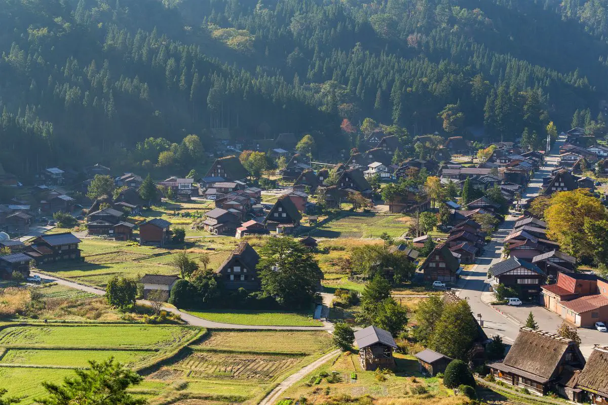 10 Beautiful Remote Japanese Villages To Visit